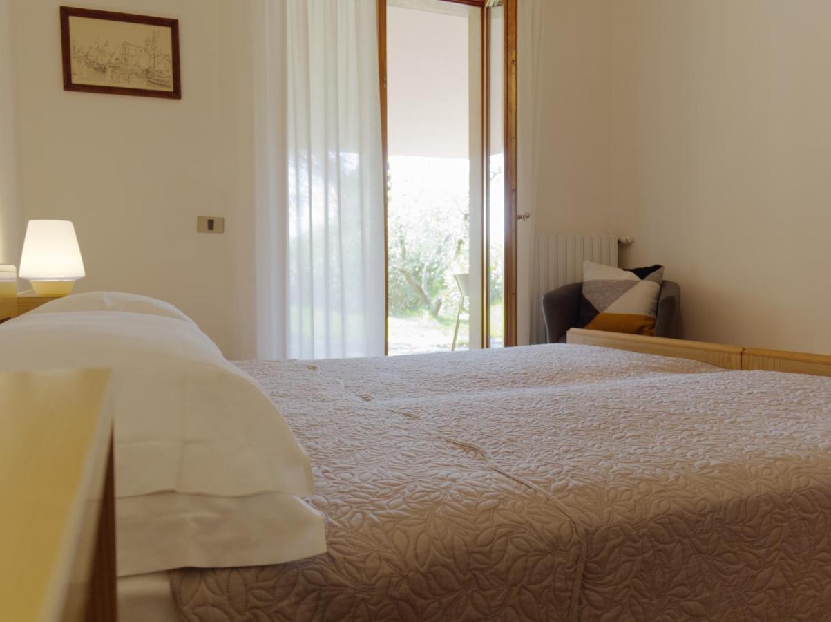 Appartamenti Le Rasole Garda  Eksteriør billede