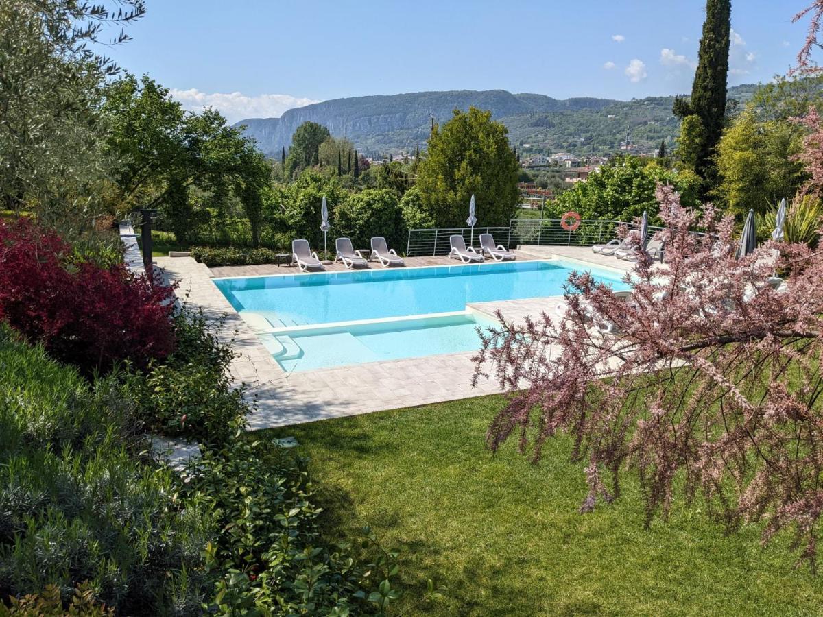 Appartamenti Le Rasole Garda  Eksteriør billede